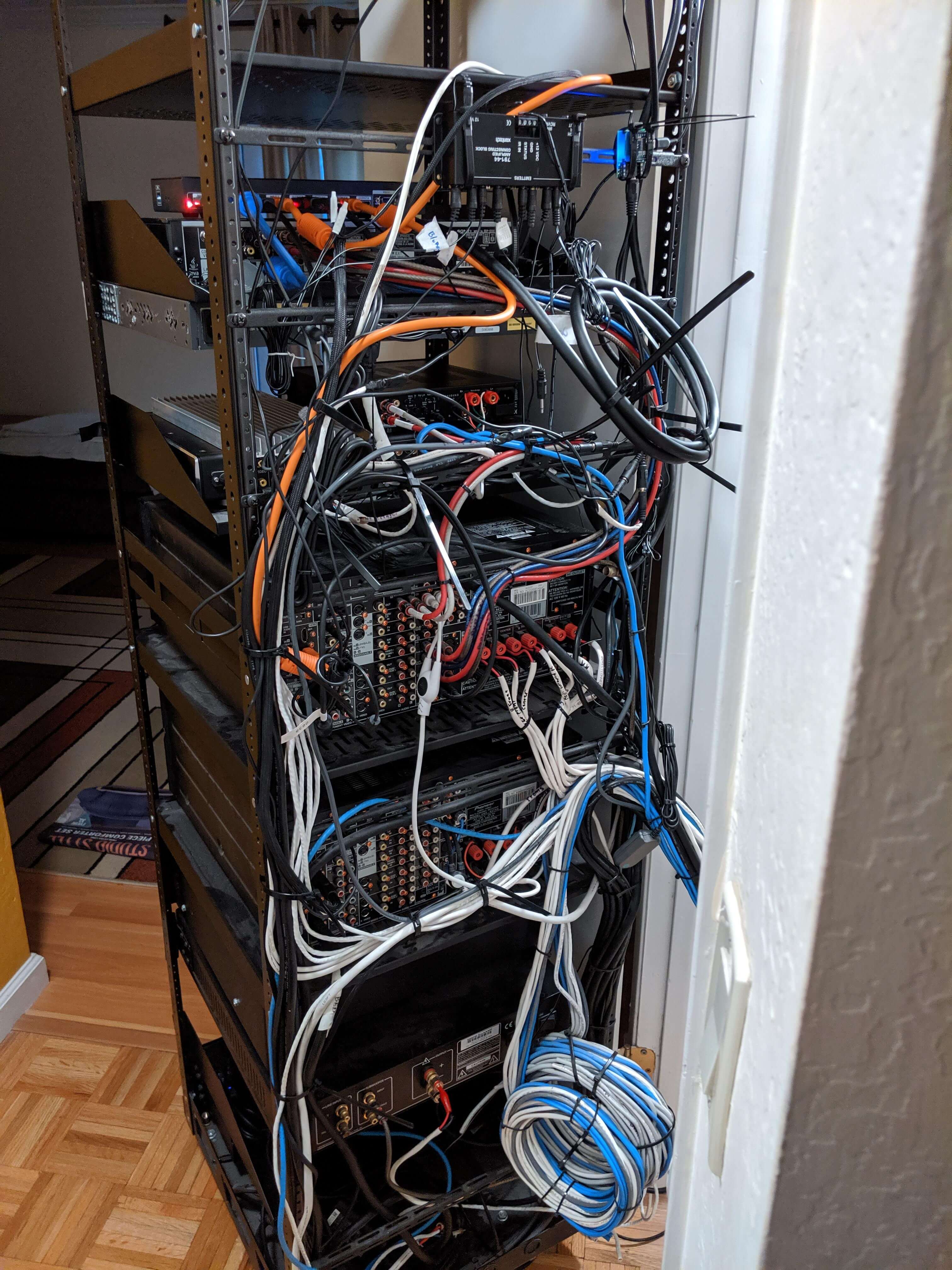 Image of the back of the rack